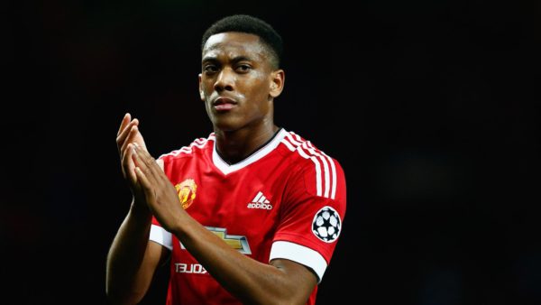 Martial có thêm Chelsea làm lựa chọn mới khi rời MU